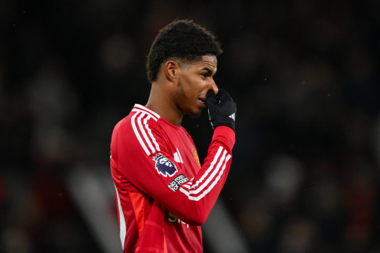 Marcus Rashford of Manchester United holds his nose during the Premier League match Manchester United vs Nottingham Forest at Old Trafford, Manchester, United Kingdom, 7th December 2024

(Photo by Craig Thomas/News Images) in ,  on 12/8/2024. (Photo by Craig Thomas/News Images/Sipa USA)
2024.12.08 
pilka nozna liga angielska
Manchester United - Nottingham Forest
Foto News Images/SIPA USA/PressFocus

!!! POLAND ONLY !!!