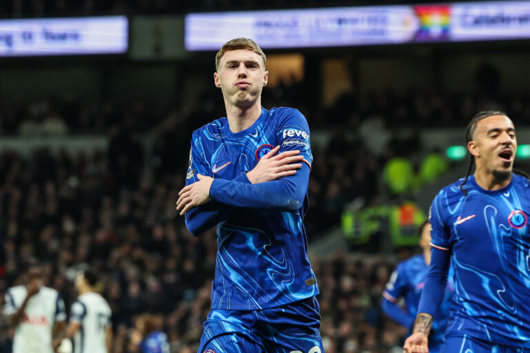 Cole Palmer of Chelsea celebrates his goal to make it 2-2 during the Premier League match Tottenham Hotspur vs Chelsea at Tottenham Hotspur Stadium, London, United Kingdom, 8th December 2024

(Photo by Mark Cosgrove/News Images) in ,  on 12/8/2024. (Photo by Mark Cosgrove/News Images/Sipa USA)
2024.12.08 Londyn
pilka nozna liga angielska
Tottenham Hotspur - Chelsea
Foto News Images/SIPA USA/PressFocus

!!! POLAND ONLY !!!