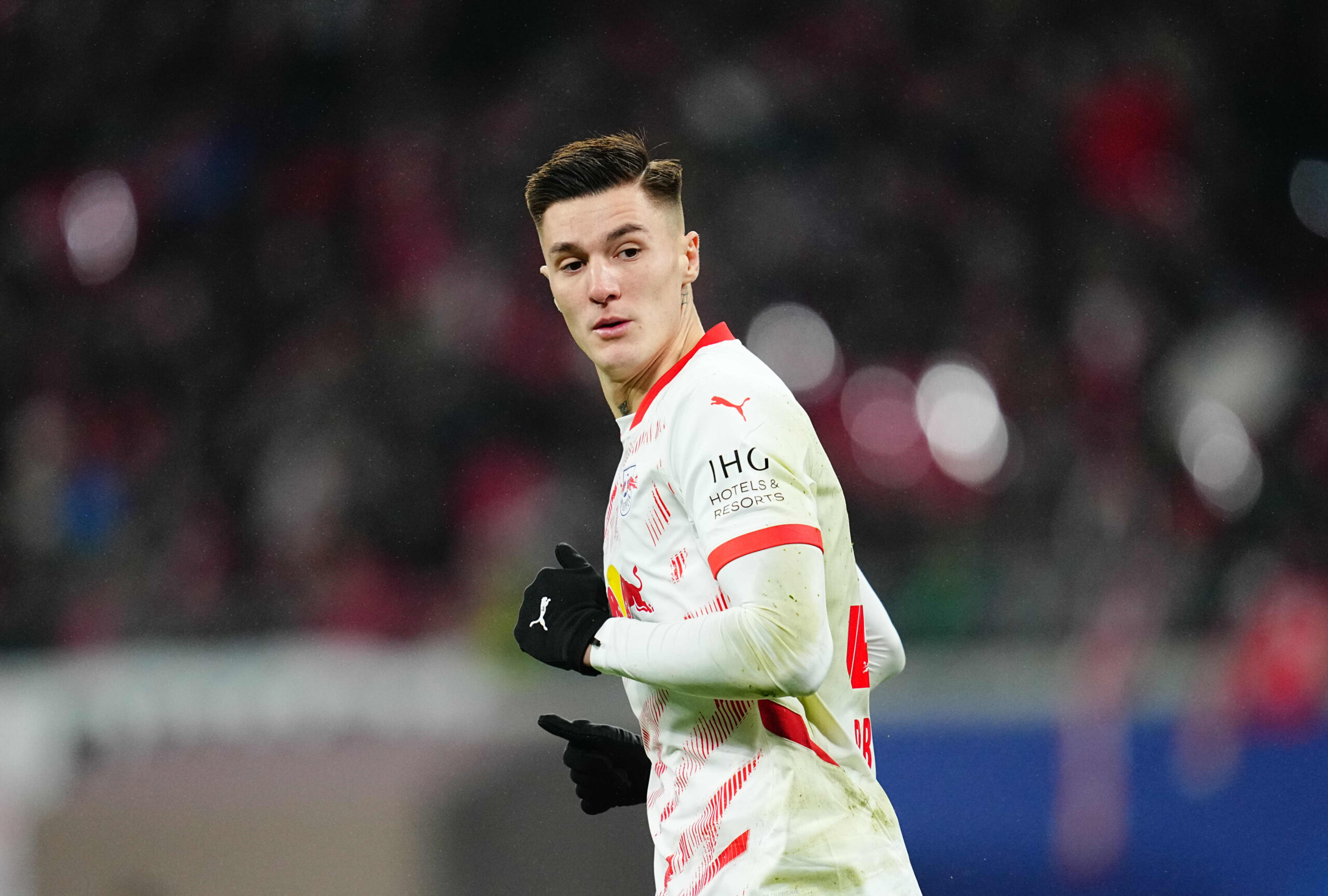 December 10 2024: Benjamin Sesko of RB Leipzig  looks on during a Champions League Group Phase day 6 game, RB Leipzig vs Aston Villa, at Red Bull Arena, Leipzig, Germany. Ulrik Pedersen/CSM/Sipa USA (Credit Image: © Ulrik Pedersen/Cal Sport Media/Sipa USA)
2024.12.10 Lipsk
pilka nozna liga mistrzow
RB Lipsk - Aston Villa
Foto Ulrik Pedersen/Cal Sport Media/SIPA USA/PressFocus

!!! POLAND ONLY !!!