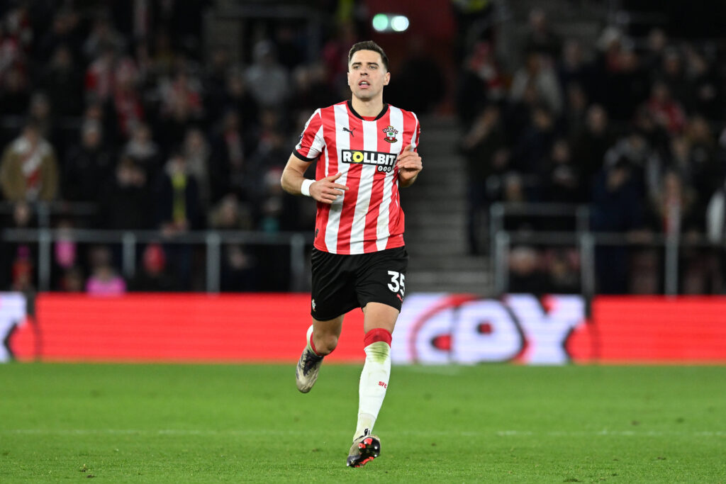 Southampton - Tottenham Hotspur Premier League  Jan Bednarek 35 of Southampton during the Premier League match between Southampton and Tottenham Hotspur at the St Mary s Stadium, Southampton, England on 15 December 2024. Southampton St Mary s Stadium Hampshire England Editorial use only DataCo restrictions apply See www.football-dataco.com , Copyright: xGrahamxHuntx PSI-21074-0259
2024.12.15 Southampton
pilka nozna liga angielska
Southampton - Tottenham Hotspur
Premier League

Foto IMAGO/PressFocus

!!! POLAND ONLY !!!