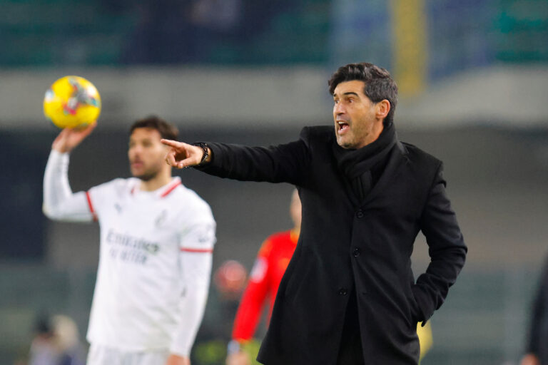 AC Milan&#039;s head coach Paulo Fonseca during the Italian Serie A Enilive soccer championship football match between Hellas Verona FC and AC Milan at Marcantonio Bentegodi Stadium on December 20th, 2024, Verona, Italy  during  Hellas Verona FC vs AC Milan, Italian soccer Serie A match in Verona, Italy, December 20 2024 (Photo by Mattia Radoni/IPA Sport / ipa-agency.net/IPA/Sipa USA)
2024.12.20 Werona
pilka nozna liga wloska
Hellas Werona - AC Milan
Foto Mattia Radoni/IPA Sport/ipa-agency.net/SIPA USA/PressFocus

!!! POLAND ONLY !!!