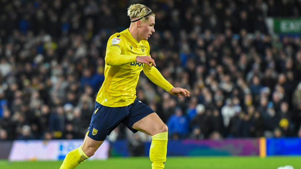 Przemyslaw Placheta of Oxford United during the Sky Bet Championship match at Elland Road, Leeds
Picture by Karl Vallantine/Focus Images Ltd 07712 695755
21/12/2024
2024.12.21 Leeds
pilka nozna Liga Angielska
Leeds United - Oxford United
Foto Karl Vallantine/Focus Images/MB Media/PressFocus

!!! POLAND ONLY !!!