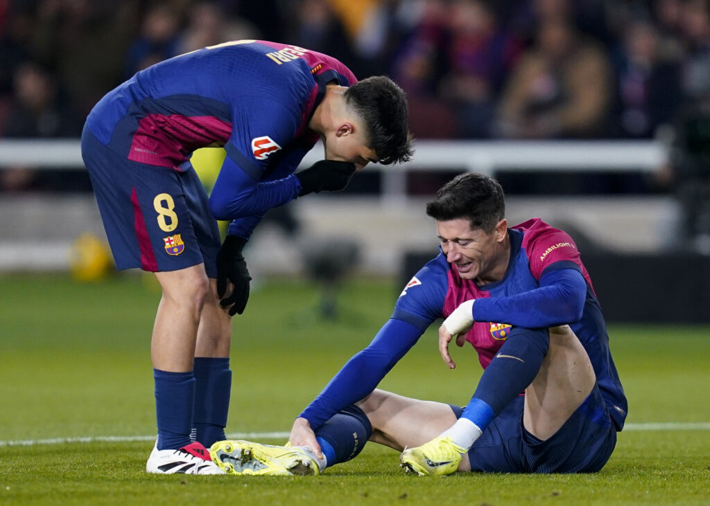 Robert Lewandowski and Pedro Gonzalez Pedri of FC Barcelona during the La Liga EA Sports match between FC Barcelona and Atletico de Madrid played at Lluis Companys Stadium on December 21, 2024 in Barcelona, Spain. (Photo by Sergio Ruiz / Imago)  (Photo by pressinphoto/Sipa USA)
2024.12.21 Barcelona
pilka nozna liga hiszpanska
FC Barcelona - Atletico Madryt
Foto Sergio Ruiz/Imago/PRESSINPHOTO/SIPA USA/PressFocus

!!! POLAND ONLY !!!