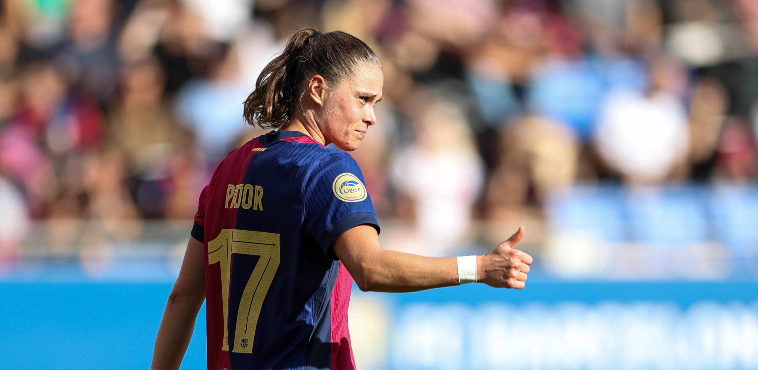 Barcelona, Spain, November 24th 2024: Ewa Pajor 17 FC Barcelona, Barca gesturesduring the Liga F football match between FC Barcelona and UD Tenerife at the Johan Cruyff Stadium in Barcelona, Spain Copyright: xJuditxCartielx/xSPPx spp-en-JuCaSp-JUCA3310,Image: 938381057, License: Rights-managed, Restrictions: PUBLICATIONxNOTxINxBRAxMEX, Model Release: no, Credit line: Judit Cartiel / SPP / imago sport / Forum