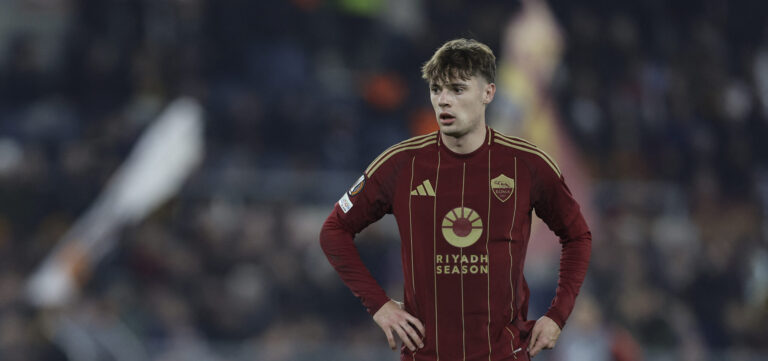 Romaâs Polish defender Nicola Zalewski looks during UEFA Europa League phase match day 6 match between AS Roma vs Sporting Braga at Olimpico stadium on December 12, 2024 in Rome, Italy.,Image: 946421481, License: Rights-managed, Restrictions: Per la presente foto non è stata rilasciata liberatoria. Ai sensi di legge e come già accettato in fase di registrazione sul sito, chi pubblica la foto è tenuto a pixelare tutto ciò che violi il Diritto alla Privacy di soggetti terzi (volti, targhe ecc.)., Model Release: no, Credit line: IPA Sport/ABACA / Abaca Press / Forum