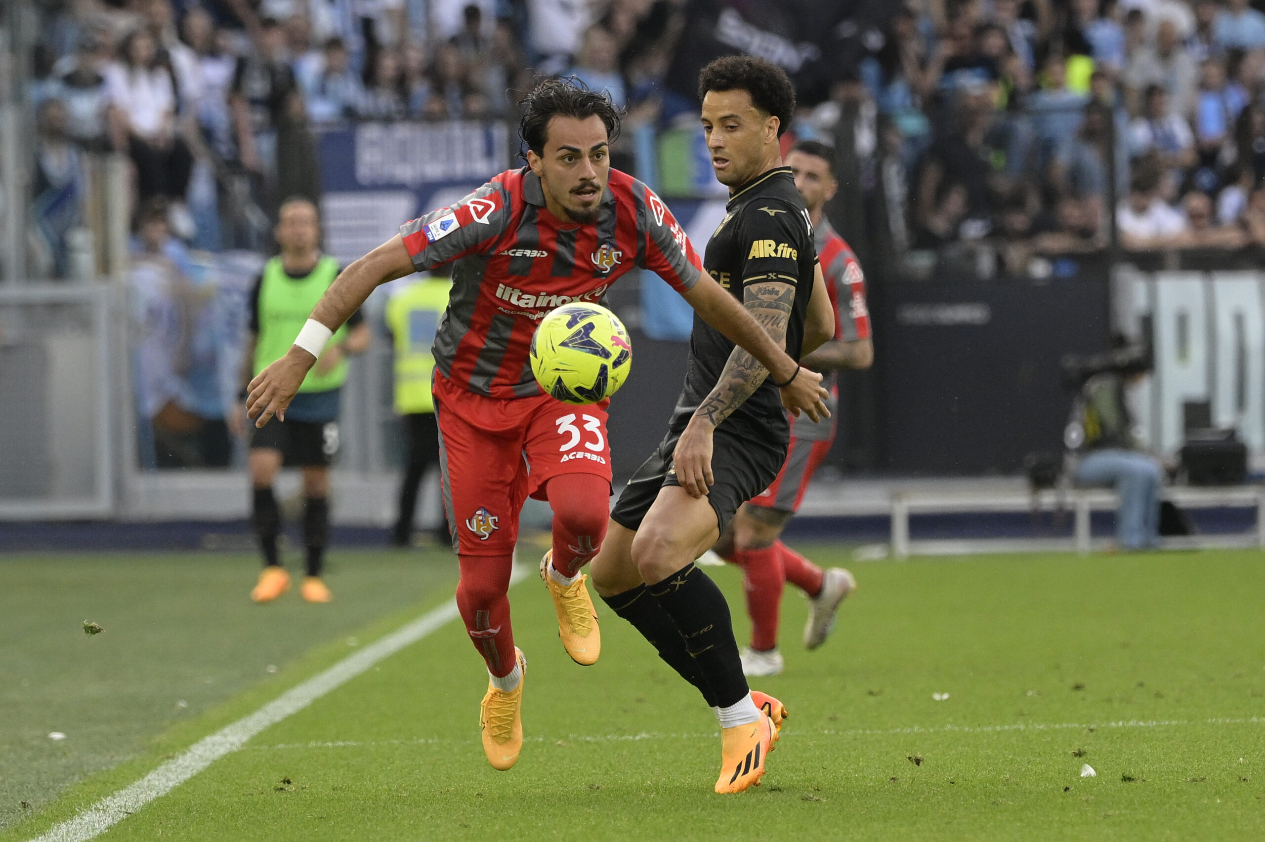 Foto Fabrizio Corradetti/LaPresse 28 Maggio 2023 Roma, Italia - SS Lazio vs US Cremonese - Campionato italiano di calcio Serie A TIM 2022/2023 - Stadio Olimpico. Nella foto: Giacomo Quagliata (US Cremonese) Felipe Anderson (SS Lazio)

May 28, 2023 Rome, Italy - SS Lazio vs US US Cremonese - Italian Serie A Football Championship 2022/2023 - Olympic Stadium. In the photo: Giacomo Quagliata (US Cremonese) Felipe Anderson (SS Lazio) (Photo by Fabrizio Corradetti/LaPresse/Sipa USA)
2023.05.28 Roma
pilka nozna liga wloska
SS Lazio - US Cremonese
Foto Fabrizio Corradetti/LaPresse/SIPA USA/PressFocus

!!! POLAND ONLY !!!