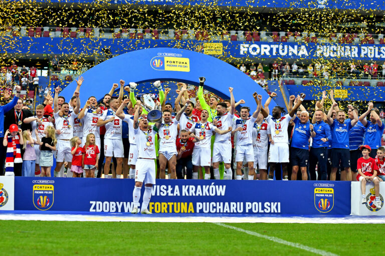 2024.05.02 Warszawa
Pilka nozna, Fortuna Puchar Polski , final, sezon 2023/2024
Pogon Szczecin - Wisla Krakow
N/z Wisla Krakow - zdobywca Pucharu Polski
Foto Krzysztof Porebski / PressFocus

2024.05.02 Warszawa
Football, Polish Cup final game , 2023/24 season
Pogon Szczecin - Wisla Krakow
Wisla Krakow - zdobywca Pucharu Polski
Credit: Krzysztof Porebski / PressFocus