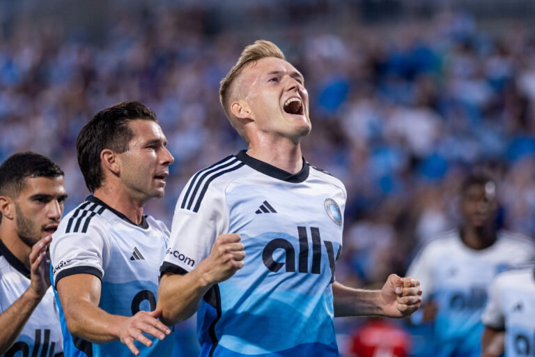 August 24, 2024: Charlotte FC forward Karol Swiderski (9) celebrates after scoring on a penalty kick against the New York Red Bulls during the first half of the Major League Soccer match up at Bank of America Stadium in Charlotte, NC. (Scott KinserCal Sport Media/Sipa USA) (Credit Image: © Scott Kinser/Cal Sport Media/Sipa USA)
2024.08.24 Charlotte
pilka nozna , amerykanska liga MLS
Charlotte FC - New York Red Bulls
Foto Scott Kinser/Cal Sport Media/SIPA USA/PressFocus

!!! POLAND ONLY !!!