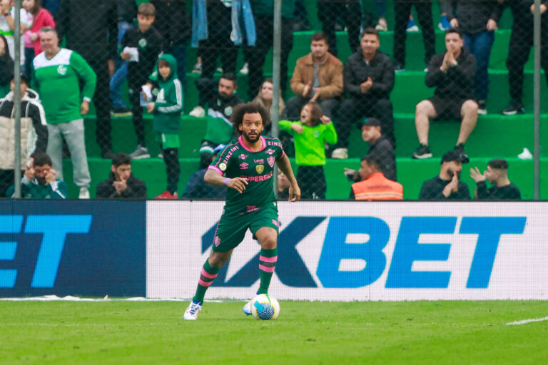 RS - CAXIAS DO SUL - 09/15/2024 - BRAZILIAN A 2024, JUVENTUDE x FLUMINENSE - Marcelo, Fluminense player, during the match against Juventude at the Alfredo Jaconi stadium for the Brazilian A 2024 championship. Photo: Luiz Erbes/AGIF (Photo by Luiz Erbes/AGIF/Sipa USA)
2024.09.15 Caxias do Sul
pilka nozna liga brazylijska
JUVENTUDE - FLUMINENSE
Foto AGIF/SIPA USA/PressFocus

!!! POLAND ONLY !!!