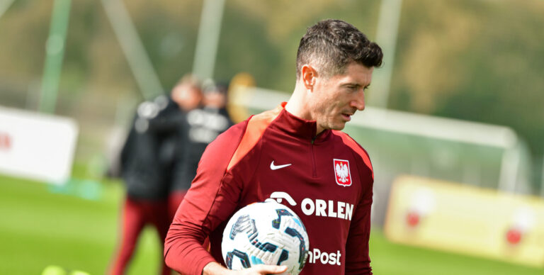 2024.10.08 Ksiazenice - LTC
pilka nozna Reprezentacja Polski
Trening reprezentacji Polski
N/z Robert Lewandowski
Foto Pawel Bejnarowicz / PressFocus

2024.10.08 Ksiazenice - LTC
Football - Polish National Team
Trening reprezentacji Polski
Robert Lewandowski
Credit: Pawel Bejnarowicz / PressFocus