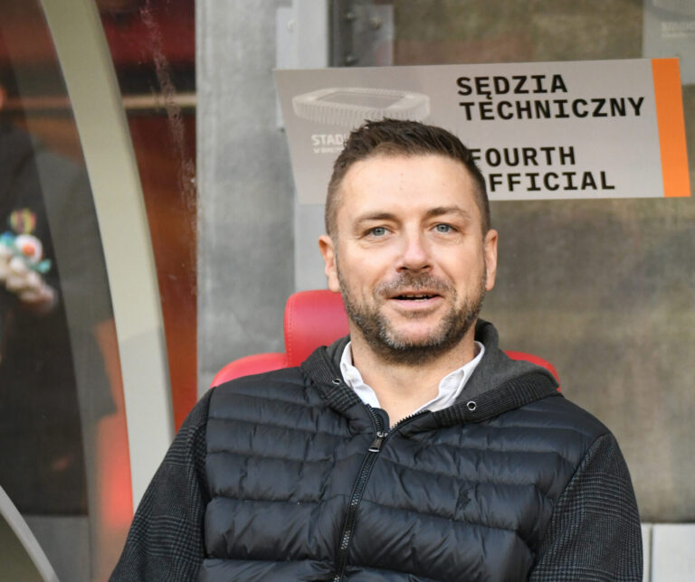 2024.10.27 Bialystok Pilka nozna PKO Ekstraklasa sezon 2024/2025 13. kolejka rozgrywek Jagiellonia Bialystok (zolto-czerwone) - Korona Kielce N/z Wojciech Pertkiewicz prezes Jagiellonii Bialystok Foto Michal Kosc / PressFocus 
2024.10.27 Bialystok Football Polish PKO Ekstraklasa season 2024/2025 Jagiellonia Bialystok - Korona Kielce Credit Michal Kosc / PressFocus