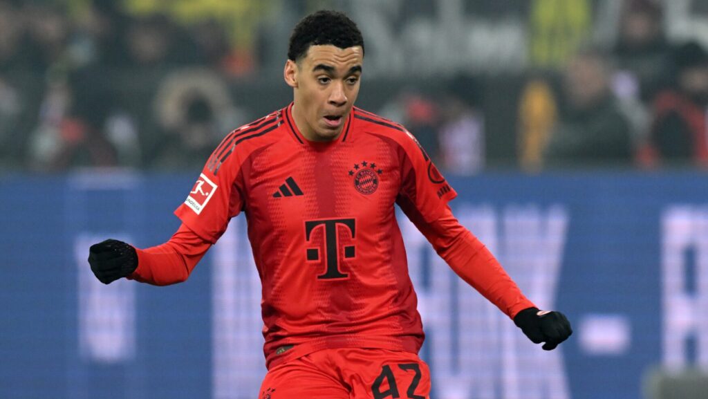 11/30/2024 - DORTMUND - Jamal Musiala of FC Bayern Munchen during the Bundesliga match between Borussia Dortmund and FC Bayern Munchen at the Signal Iduna Park on Nov. 30, 2024 in Dortmund, Germany. ANP | Hollandse Hoogte | GERRIT VAN KEULEN /ANP/Sipa USA
2024.11.30 Dortmund
pilka nozna liga niemiecka
Borussia Dortmund - Bayern Monachium
Foto ANP/SIPA USA/PressFocus

!!! POLAND ONLY !!!