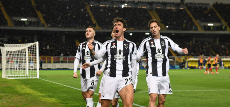 Andrea Cambiaso (Juventus Fc) celebrating his goal  during  US Lecce vs Juventus FC, Italian soccer Serie A match in Lecce, Italy, December 01 2024 (Photo by Gianluca Ricci/IPA Sport / ipa-a/IPA/Sipa USA)
2024.12.01 Lecce
pilka nozna liga wloska
US Lecce - Juventus Turyn
Foto Gianluca Ricci/IPA Sport/ipa-agency.net/SIPA USA/PressFocus

!!! POLAND ONLY !!!