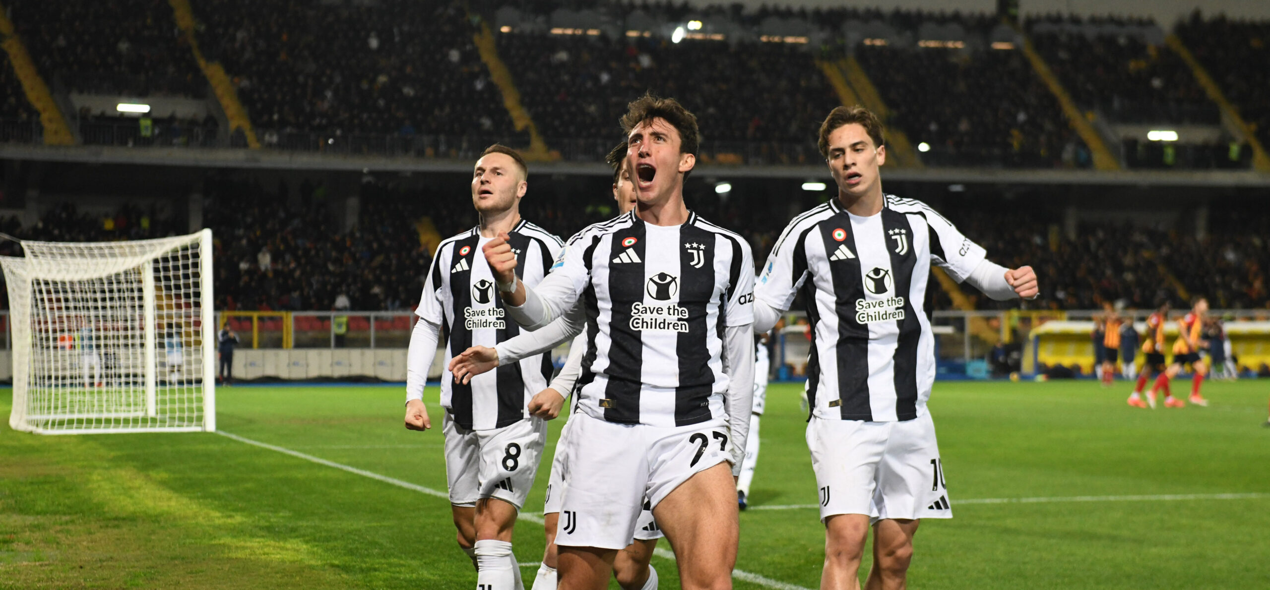 Andrea Cambiaso (Juventus Fc) celebrating his goal  during  US Lecce vs Juventus FC, Italian soccer Serie A match in Lecce, Italy, December 01 2024 (Photo by Gianluca Ricci/IPA Sport / ipa-a/IPA/Sipa USA)
2024.12.01 Lecce
pilka nozna liga wloska
US Lecce - Juventus Turyn
Foto Gianluca Ricci/IPA Sport/ipa-agency.net/SIPA USA/PressFocus

!!! POLAND ONLY !!!