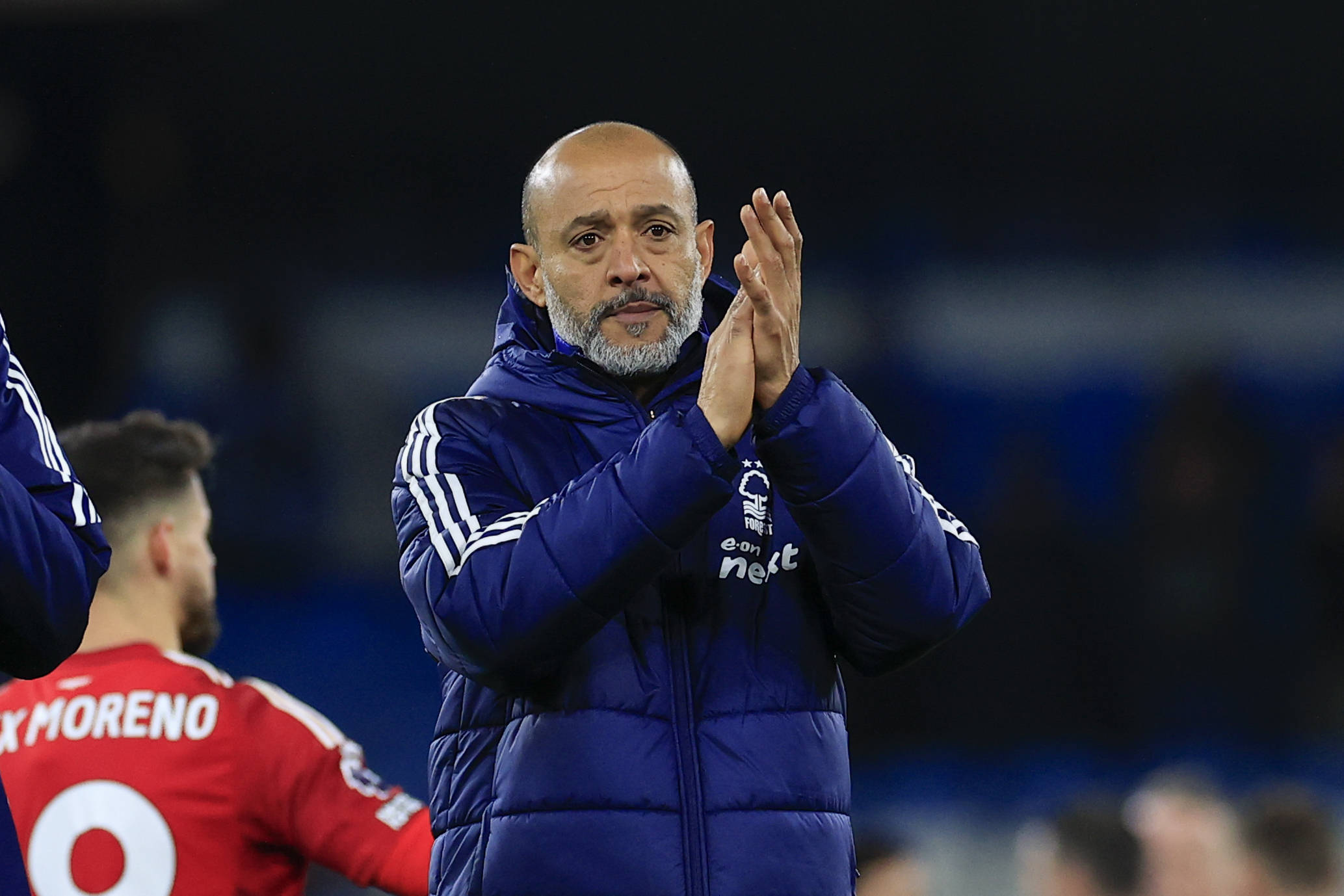 Manchester City v Nottingham Forest Premier League 04/12/2024. Nuno Espirito Santo the Nottingham Forest Manager applauds the fans at the end of the Premier League match between Manchester City and Nottingham Forest at the Etihad Stadium, Manchester, England on 4 December 2024. Manchester Etihad Stadium Manchester England Editorial use only DataCo restrictions apply See www.football-dataco.com , Copyright: xConorxMolloyx PSI-20946-0200
2024.12.04 Manchester
pilka nozna liga angielska
Manchester City - Nottingham Forest
Foto IMAGO/PressFocus

!!! POLAND ONLY !!!