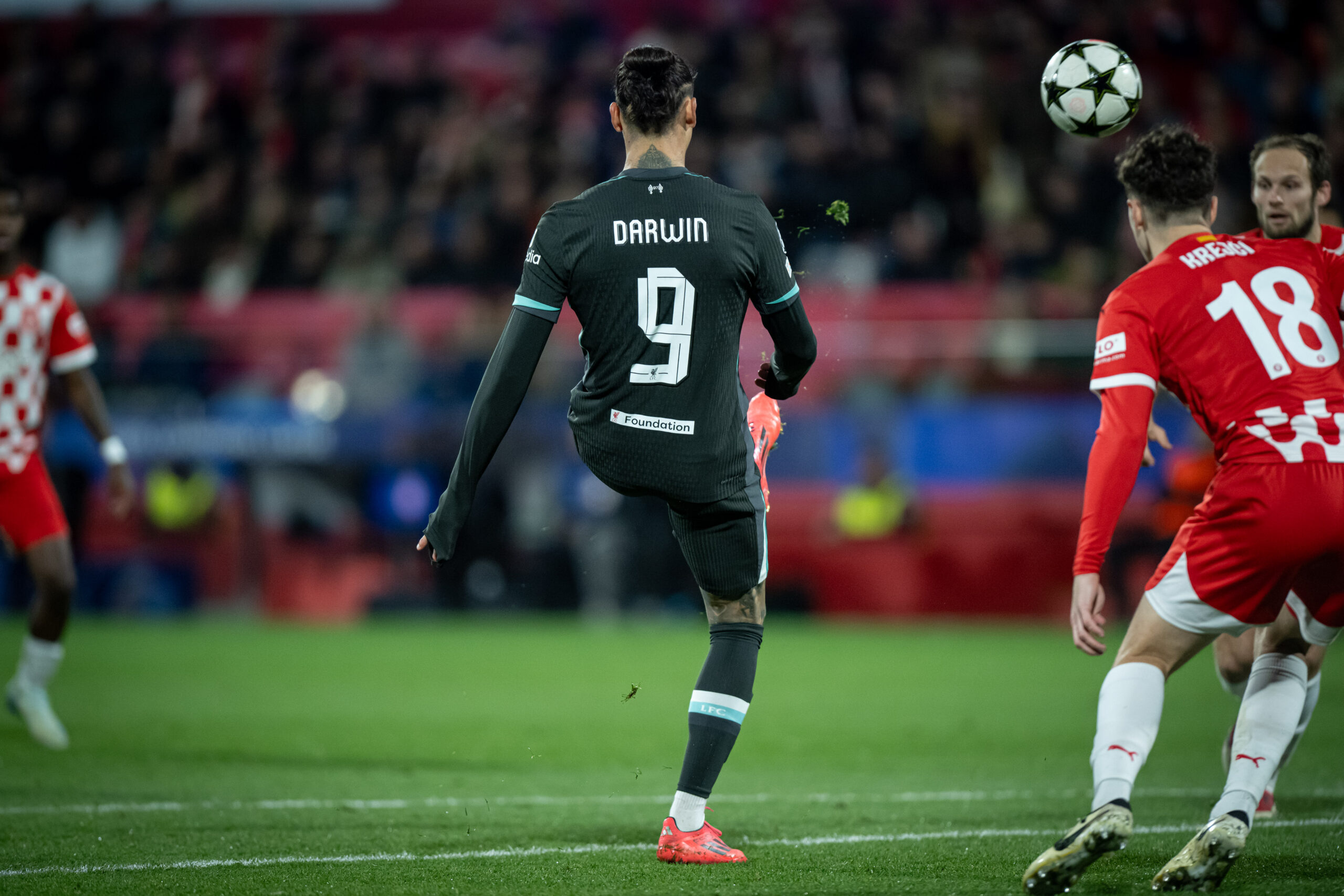 Darwin Nuñez (Liverpool FC) controls the ball during a UEFA Champions League match between Girona FC and Liverpool FC at Estadi Municipal de Montilivi in Girona, Girona, Spain, on December 10 2024. Photo by Felipe Mondino / Sipa USA
2024.12.10 Girona
pilka nozna liga mistrzow
Girona FC - Liverpool FC
Foto @FELIPE MONDINO/SIPA USA/PressFocus

!!! POLAND ONLY !!!