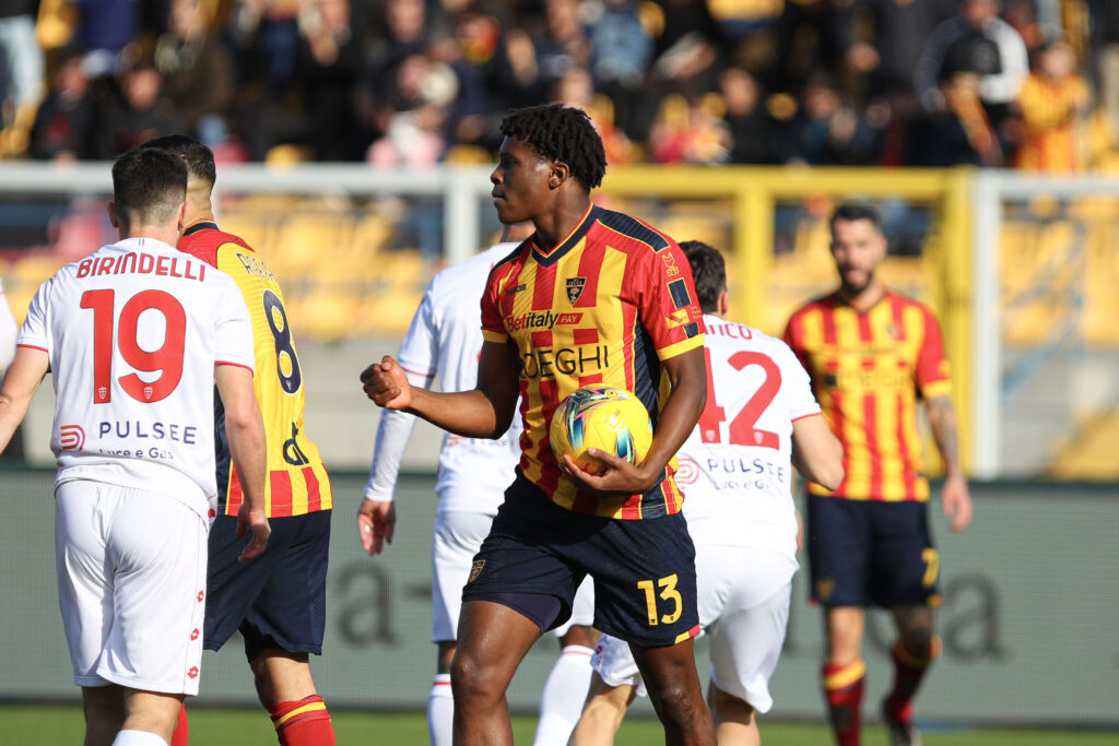 Patrick Dorgu of US Lecce celebrates the penalty blowed by referee Maurizio Mariani  during  US Lecce vs AC Monza, Italian soccer Serie A match in Lecce, Italy, December 15 2024 (Photo by Massimiliano Carnabuci/IPA Sport / ipa-agency.net/IPA/Sipa USA)
2024.12.15 Lecce
pilka nozna liga wloska
US Lecce - AC Monza
Foto Massimiliano Carnabuci/IPA Sport/ipa-agency.net/SIPA USA/PressFocus

!!! POLAND ONLY !!!