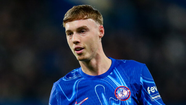 Cole Palmer of Chelsea looks on during the Premier League match Chelsea vs Fulham at Stamford Bridge, London, United Kingdom, 26th December 2024

(Photo by Izzy Poles/News Images) in London, United Kingdom on 12/26/2024. (Photo by Izzy Poles/News Images/Sipa USA)
2024.12.26 London
pilka nozna liga angielska
Chelsea - Fulham
Foto Izzy Poles/News Images/SIPA USA/PressFocus

!!! POLAND ONLY !!!