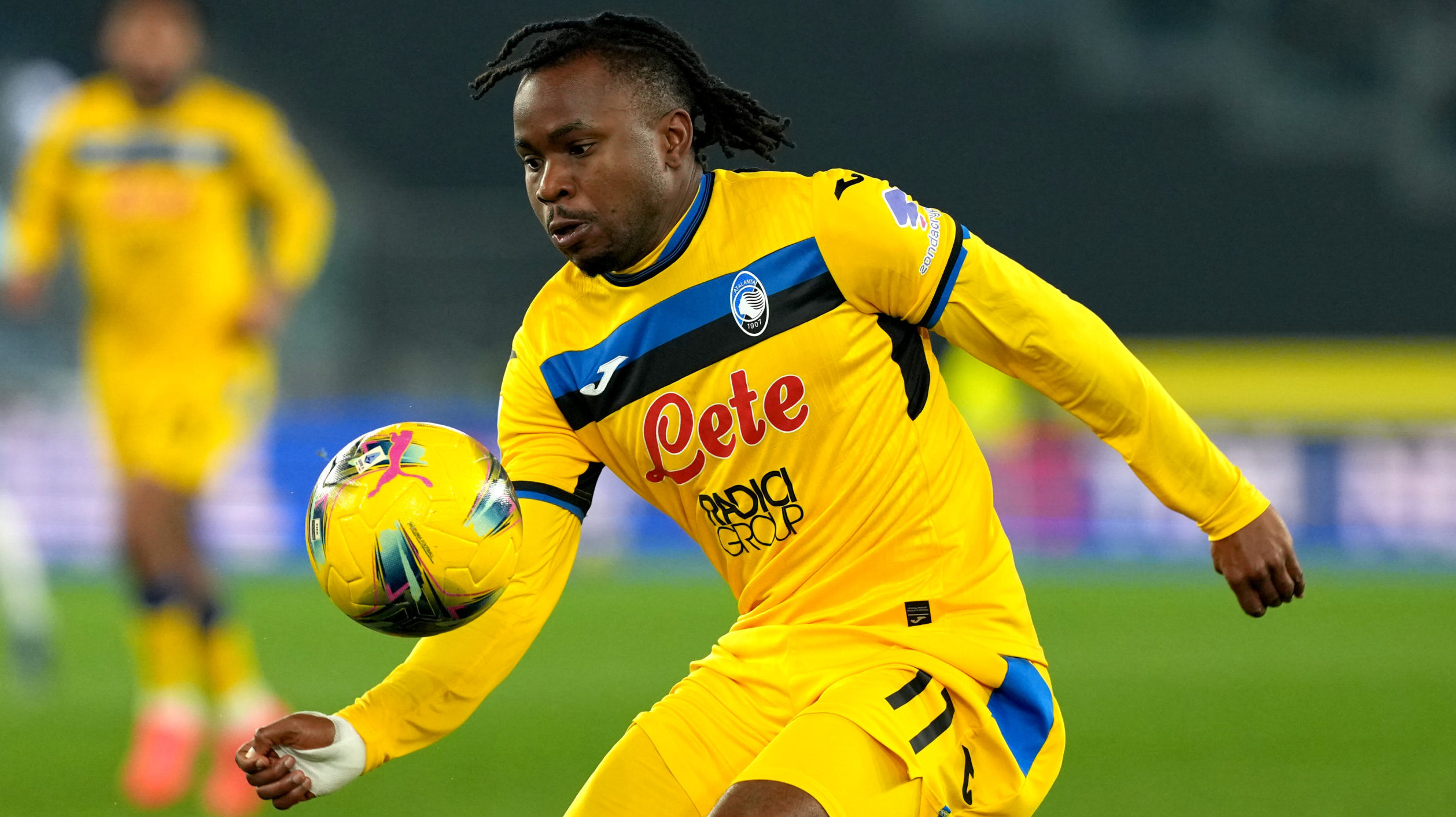 Ademola Lookman of Atalanta BC during the Serie A football match between SS Lazio and Atalanta BC at Olimpico stadium in Rome (Italy), December 28, 2024./Sipa USA *** No Sales in France and Italy ***
2024.12.28 Rzym
pilka nozna Liga Wloska
SS Lazio Rzym - Atalanta Bergamo
Foto Antonietta Baldassarre/Insidefoto/SIPA USA/PressFocus

!!! POLAND ONLY !!!