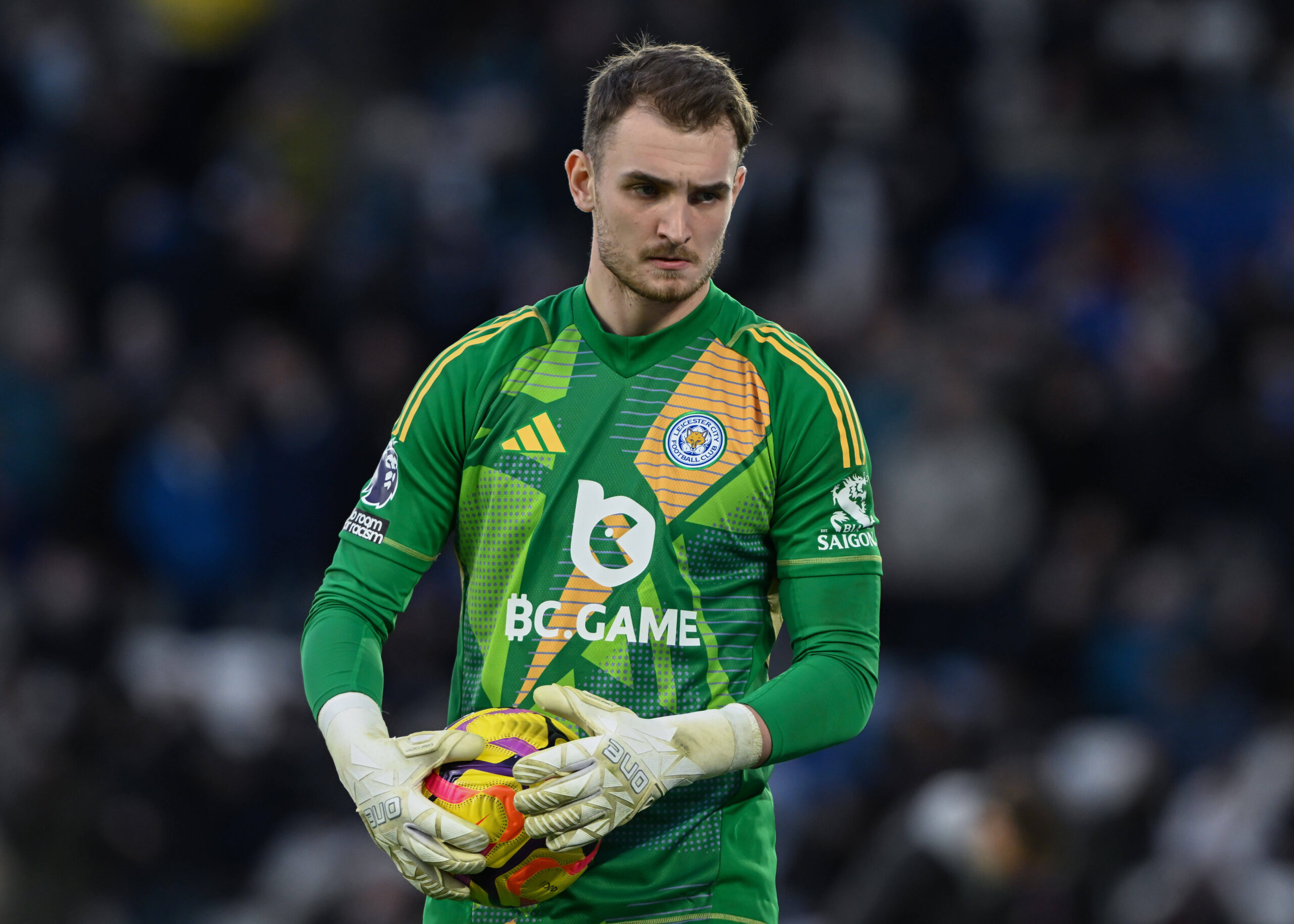 Leicester, England, 29th December 2024. Jakub Stolarczyk of Leicester City during the Premier League match at the King Power Stadium, Leicester. Picture credit should read: Cody Froggatt / Sportimage EDITORIAL USE ONLY. No use with unauthorised audio, video, data, fixture lists, club/league logos or live services. Online in-match use limited to 120 images, no video emulation. No use in betting, games or single club/league/player publications. SPI_076_CF_Leicester_Manchester_City SPI-3560-0075
2024.12.29 Leicester
pilka nozna liga angielska
Premier League sezon 2024/2025
Foto IMAGO/PressFocus

!!! POLAND ONLY !!!