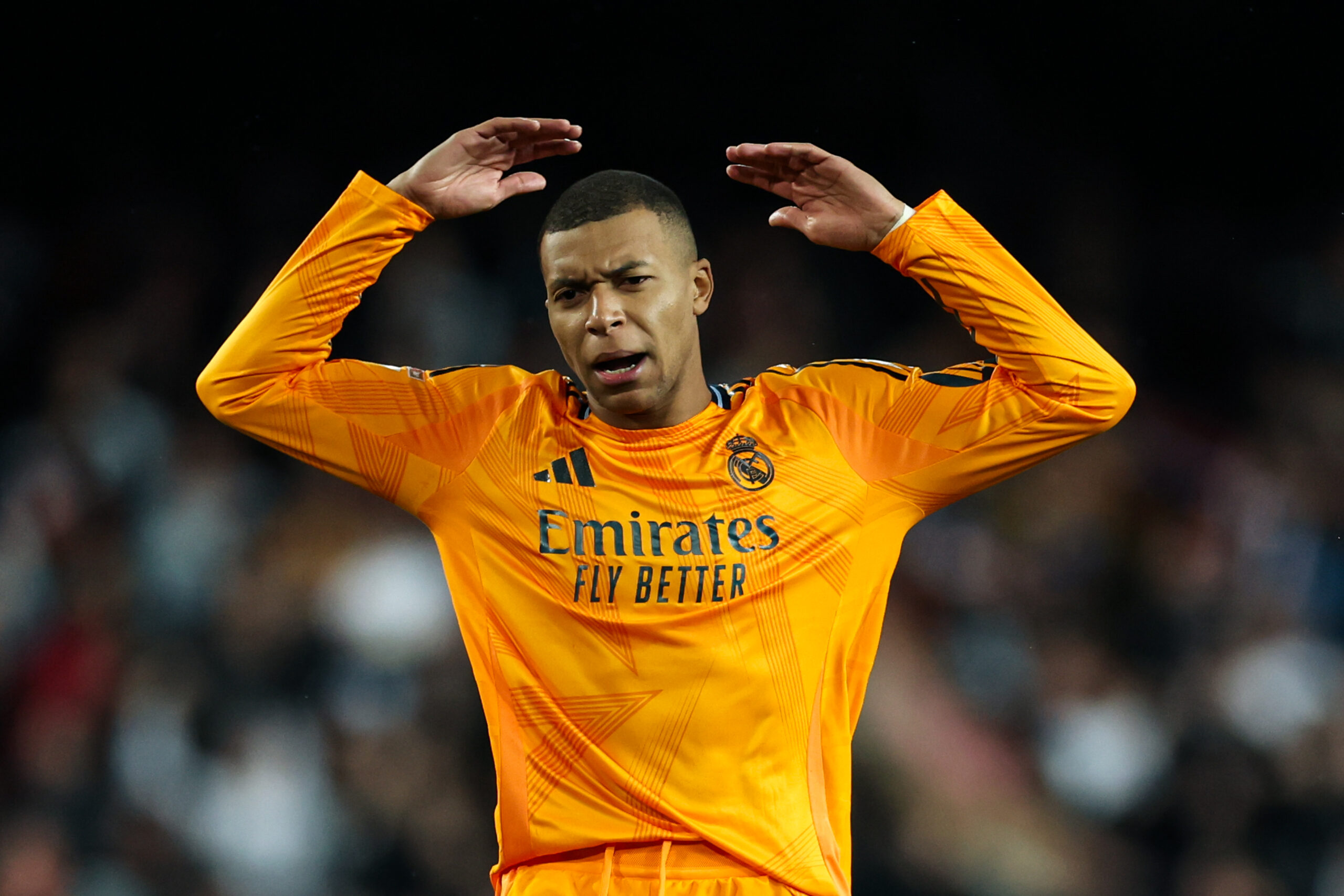 Valencia, Spain, January 3rd 2024: Kylian Mbappe (9 Real Madrid CF) gestures during the La Liga EA Sports football match between Valencia CF and Real Madrid CF at the Estadio Mestalla in Valencia, Spain  (Judit Cartiel / SPP) (Photo by Judit Cartiel / SPP/Sipa USA)
2025.01.03 Walencja
pilka nozna , liga hiszpanska
Valencia CF - Real Madryt
Foto Judit Cartiel/SPP/SIPA USA/PressFocus

!!! POLAND ONLY !!!