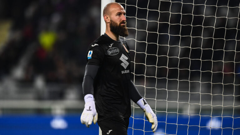 TorinoÕs goalkeeper Vanja Milinkovic-Savic during the Serie A soccer match between Torino and Parma at the Stadio Olimpico Grande Torino in Turin, north west Italy - Sunday, January 05, 2025. Sport - Soccer. 
(Photo by Alberto Gandolfo/LaPresse) (Photo by Alberto Gandolfo/LaPresse/Sipa USA)
2025.01.05 Turyn
pilka nozna liga wloska
Torino FC - Parma
Foto LaPresse/SIPA USA/PressFocus

!!! POLAND ONLY !!!