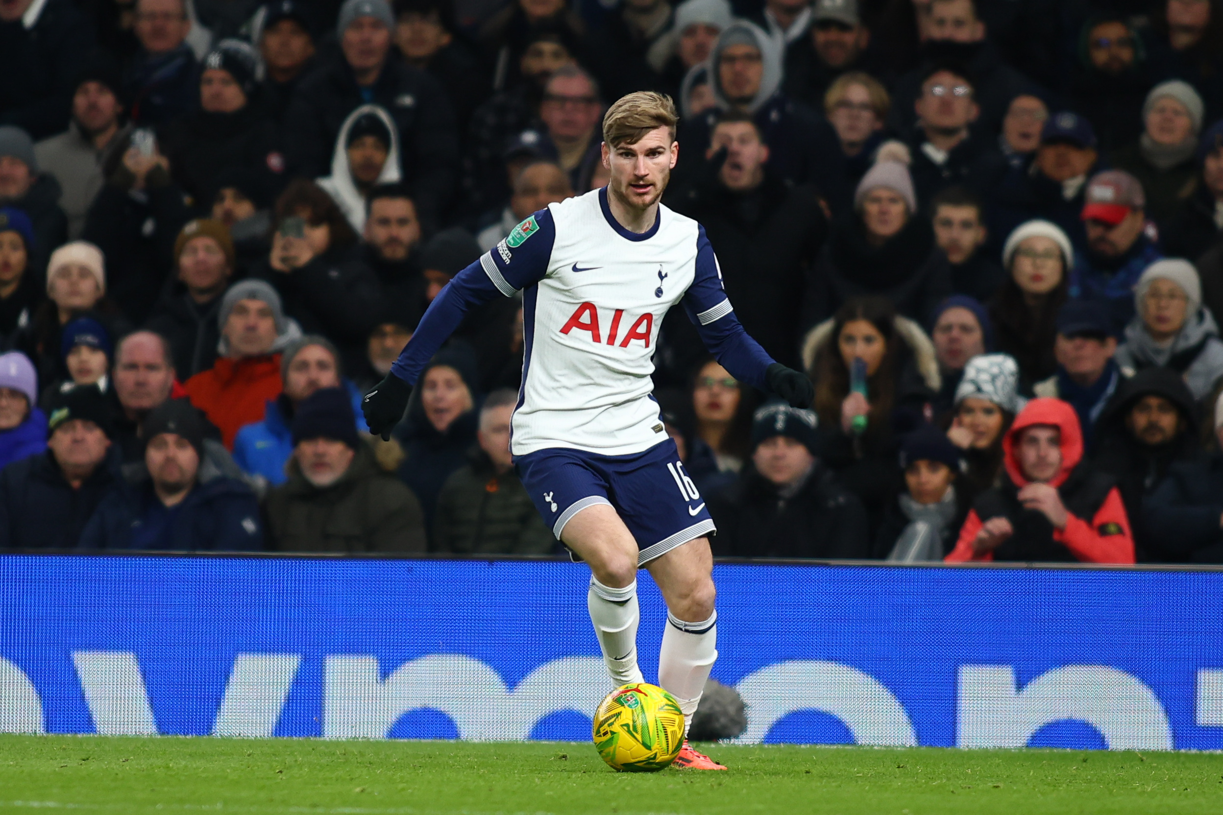 London, England, January 8th 2025: Timo Werner (16 Tottenham Hotspur) during the EFL Cup match between Tottenham Hotspur and Liverpool at Tottenham Hotspur Stadium  in London, England  (Alexander Canillas/SPP) (Photo by Alexander Canillas/SPP/Sipa USA)
2025.01.08 Londyn
pilka nozna Puchar Ligi Angielskiej
Tottenham Hotspur - FC Liverpool
Foto Alexander Canillas/SPP/SIPA USA/PressFocus

!!! POLAND ONLY !!!