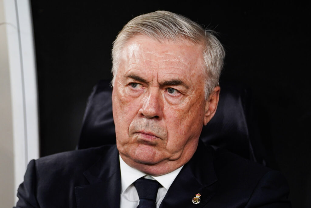 Real Madrid&#039;s Italian coach Carlo Ancelotti seen in action during the Spanish Super Cup final match El Clasico between FC Barcelona and Real Madrid at King Abdullah Sports City. Final Score : Real Madrid 2 : 5 FC Barcelona (Photo by Ismael Adnan / SOPA Images/Sipa USA)
2025.01.12 Jeddah
pilka nozna superpuchar Hiszpanii
FC Barcelona - Real Madryt
Foto Ismael Adnan / SOPA Images/SIPA USA/PressFocus

!!! POLAND ONLY !!!