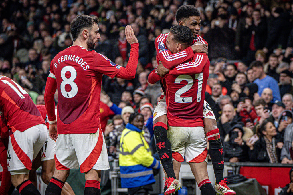 Manchester, England, 16th Jan 2025: Amad Diallo of Manchester United celebrates after scoring his second goal, (2-1) during the Premier League 2024/25 football match between Manchester United FC and Southampton FC at Old Trafford.  (Will Palmer / SPP) (Photo by Will Palmer / SPP/Sipa USA)
2025.01.16 Manchester
pilka nozna liga angielska
Manchester United - Southampton FC
Foto Will Palmer/SPP/SIPA USA/PressFocus

!!! POLAND ONLY !!!