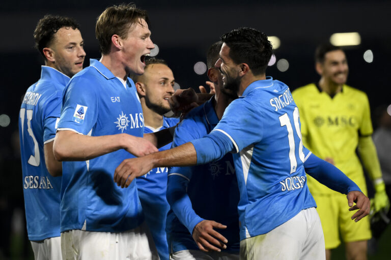 Amir Rrahmani, Scott McTominay, Stanislav Lobotka, Leonardo Spinazzola and Giovanni Simeone of SSC Napoli celebrate at the end of the Serie A football match between SSC Napoli and Juventus FC at Diego Armando Maradona stadium in Napoli (Italy), January 25, 2025./Sipa USA *** No Sales in France and Italy ***
2025.01.25 Neapol
pilka nozna Liga wloska
SSC Napoli - Juventus Turyn
Foto Andrea Staccioli/Insidefoto/SIPA USA/PressFocus

!!! POLAND ONLY !!!