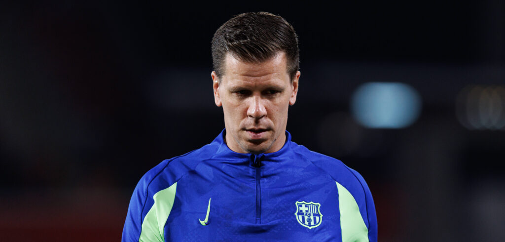 Wojciech Szczesny seen during LaLiga EA SPORTS game between teams of RCD Mallorca and FC Barcelona, Barca Palma De Mallorca Estadi Mallorca Son Moix Spain Copyright: xMaciejxRogowskix mallorcavsfcbarcelona2425-019,Image: 943727335, License: Rights-managed, Restrictions: , Model Release: no, Credit line: Maciej Rogowski / imago sport / Forum