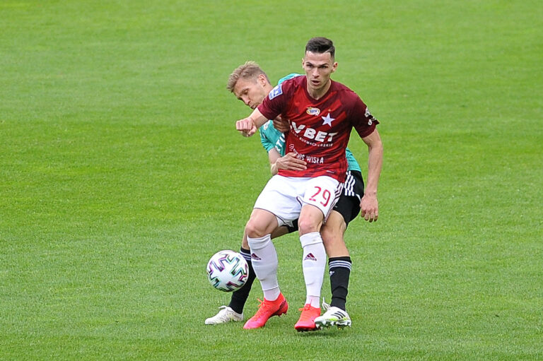 2020.06.07 Krakow
Pilka nozna, PKO BP Ekstraklasa, sezon 2019/2020
Wisla Krakow - Legia Warszawa
N/z Igor Lewczuk, Lubomir Tupta
Foto Krzysztof Porebski / PressFocus

2020.06.07 Krakow
Football, Polish top league - first level, 2019/20 season
Wisla Krakow - Legia Warszawa
Igor Lewczuk, Lubomir Tupta
Credit: Krzysztof Porebski / PressFocus