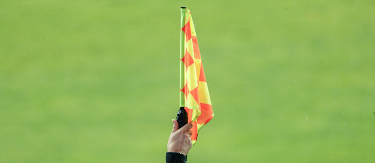 2020.07.18 Zabrze
Pilka nozna PKO Ekstraklasa sezon 2019/2020
Gornik Zabrze - KGHM Zaglebie Lubin
N/z Sedzia liniowy (Referee) choragiewka
Foto Tomasz Folta / PressFocus

2020.07.18 Zabrze
Football PKO Ekstraklasa season 2019/2020
Gornik Zabrze - KGHM Zaglebie Lubin
Sedzia liniowy (Referee) choragiewka
Credit: Tomasz Folta / PressFocus