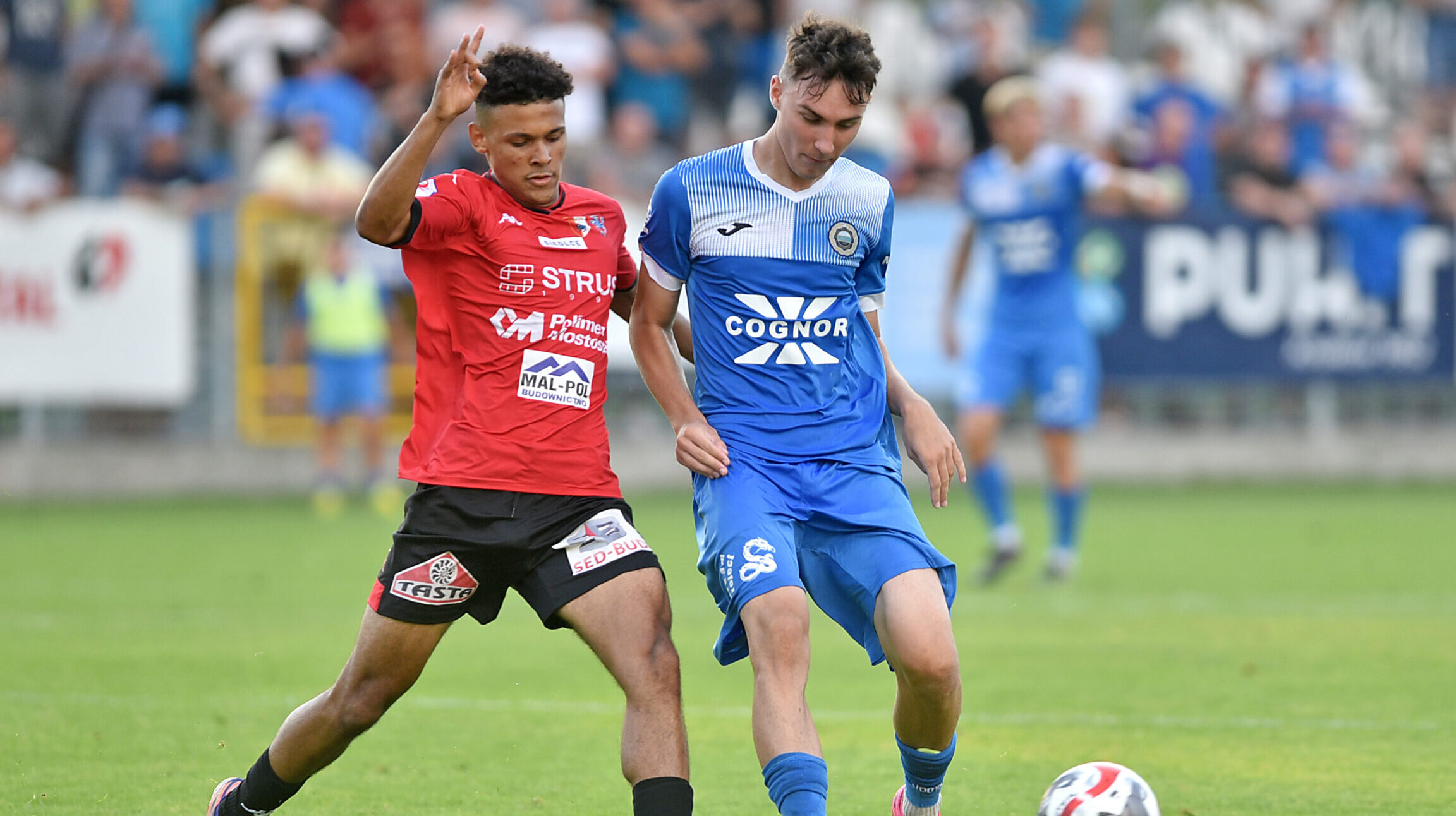 2023.08.19 Krakow
Pilka nozna, II liga, sezon 2023/2024
Hutnik Krakow - Pogon Siedlce
N/z Danny Babor, Milosz Drag
Foto Krzysztof Porebski / PressFocus

2023.08.19 Krakow
Football, Polish second league - third level, 2023/24 season
Hutnik Krakow - Pogon Siedlce
Danny Babor, Milosz Drag
Credit: Krzysztof Porebski / PressFocus