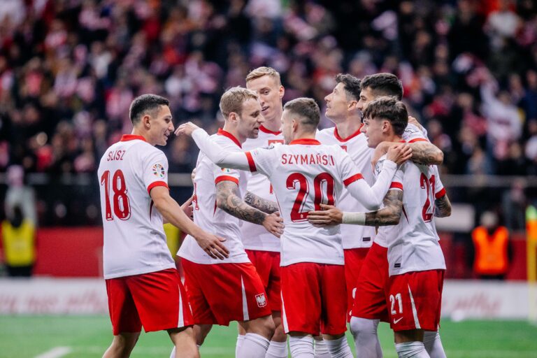 2024.03.21 Warszawa
Pilka nozna, Reprezentacja Polski, Eliminacje Mistrzostw Europy 2024, mecz barazowy
Polska - Estonia
N/z gol radosc bramka Sebastian Szymanski Nicola Zalewski Robert Lewandowski
Foto Mateusz Porzucek PressFocus

2024.03.21 Warszawa
Football Polish National team, European Qualifiers 2024, play-offs
Polska - Estonia
gol radosc bramka Sebastian Szymanski Nicola Zalewski Robert Lewandowski
Credit: Mateusz Porzucek PressFocus
