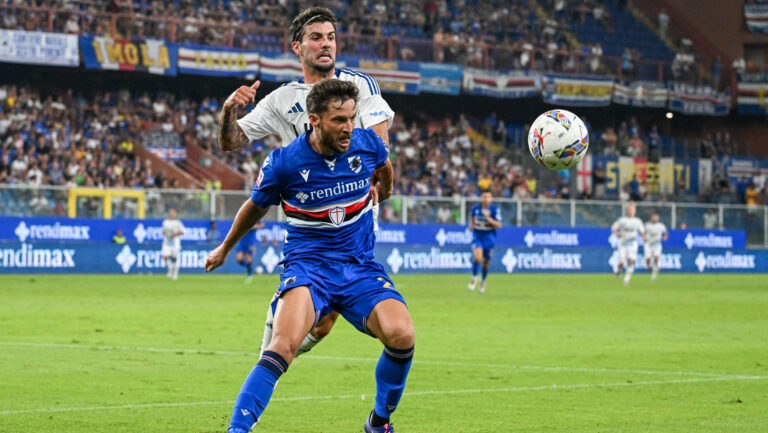 Sampdoria&#039;s Bartosz Bereszynski fights for the ball with ComoÕs Patrick Cutrone during the Italian Cup soccer match between Sampdoria and Como at Genova&#039;s Luigi Ferraris Stadium, Sunday, August 11, 2024. (Tano Pecoraro/LaPresse) (Photo by Tano Pecoraro/LaPresse/Sipa USA)
2024.08.11 Genua
pilka nozna Puchar Wloch
Sampdoria Genua - Como 1907
Foto Tano Pecoraro/LaPresse/SIPA USA/PressFocus

!!! POLAND ONLY !!!