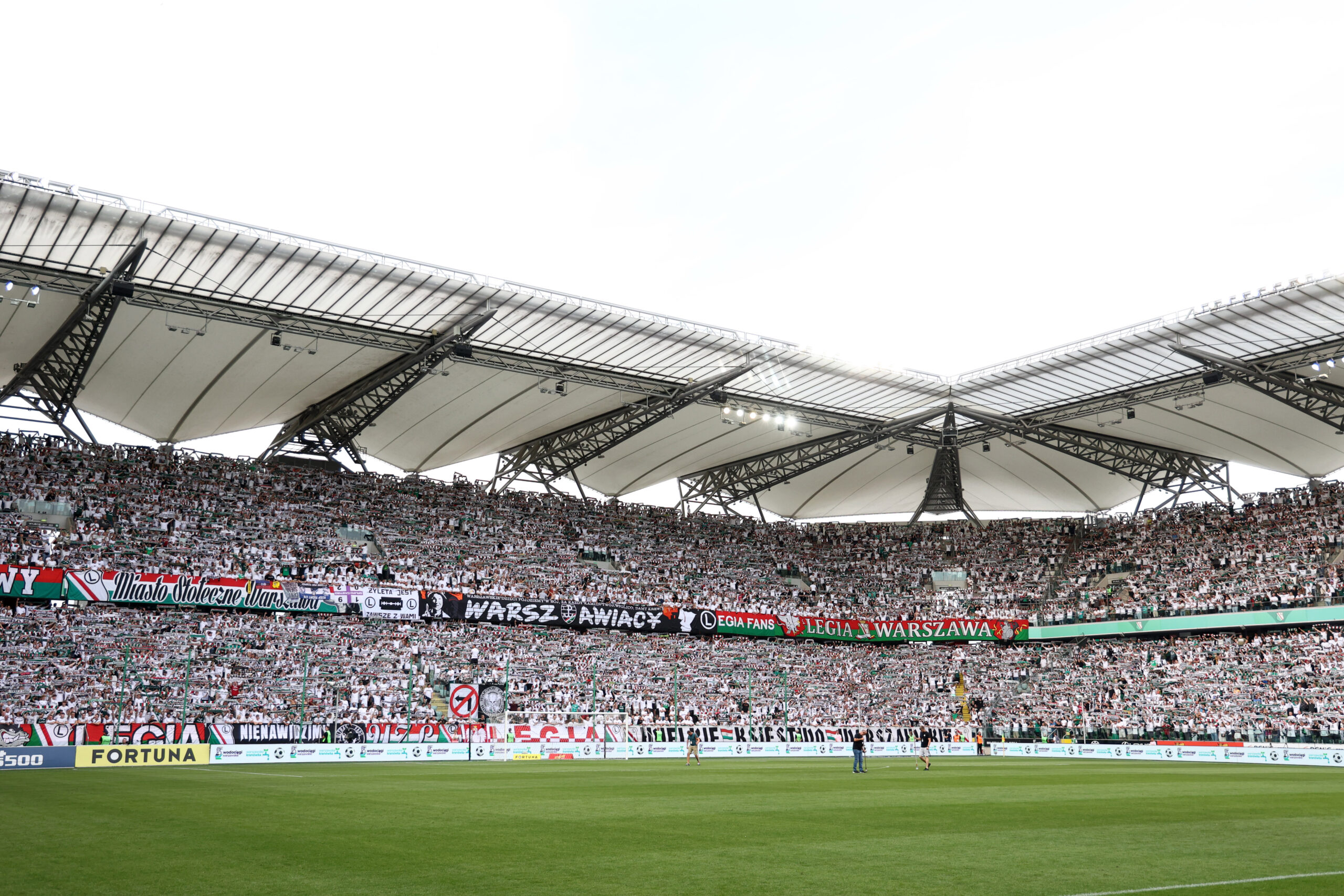 2024.08.16 Warszawa Pilka nozna Liga Konferencji Europy UEFA sezon 2024/2025 Legia Warszawa - Brondby IF N/z Stadion Legii kibice oprawa zyleta fani fans supporters doping Foto Piotr Matusewicz / PressFocus
2024.08.16 Warszawa
Football UEFA Conference League season 2024/2025
Legia Warszawa - Brondby IF
Stadion Legii kibice oprawa zyleta fani fans supporters doping
Credit: Piotr Matusewicz / PressFocus