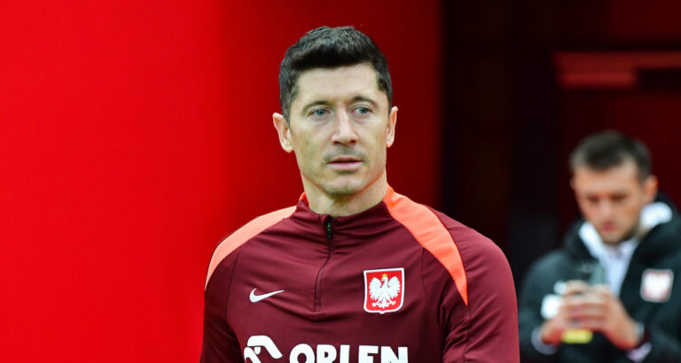 2024.10.14 Warszawa
pilka nozna Reprezentacja Polski
Trening reprezentacji Polski przed meczem z Chorwacja
N/z Robert Lewandowski
Foto Pawel Bejnarowicz / PressFocus

2024.10.14 Warszawa
Football - Polish National Team
Trening reprezentacji Polski przed meczem z Chorwacja
Robert Lewandowski
Credit: Pawel Bejnarowicz / PressFocus