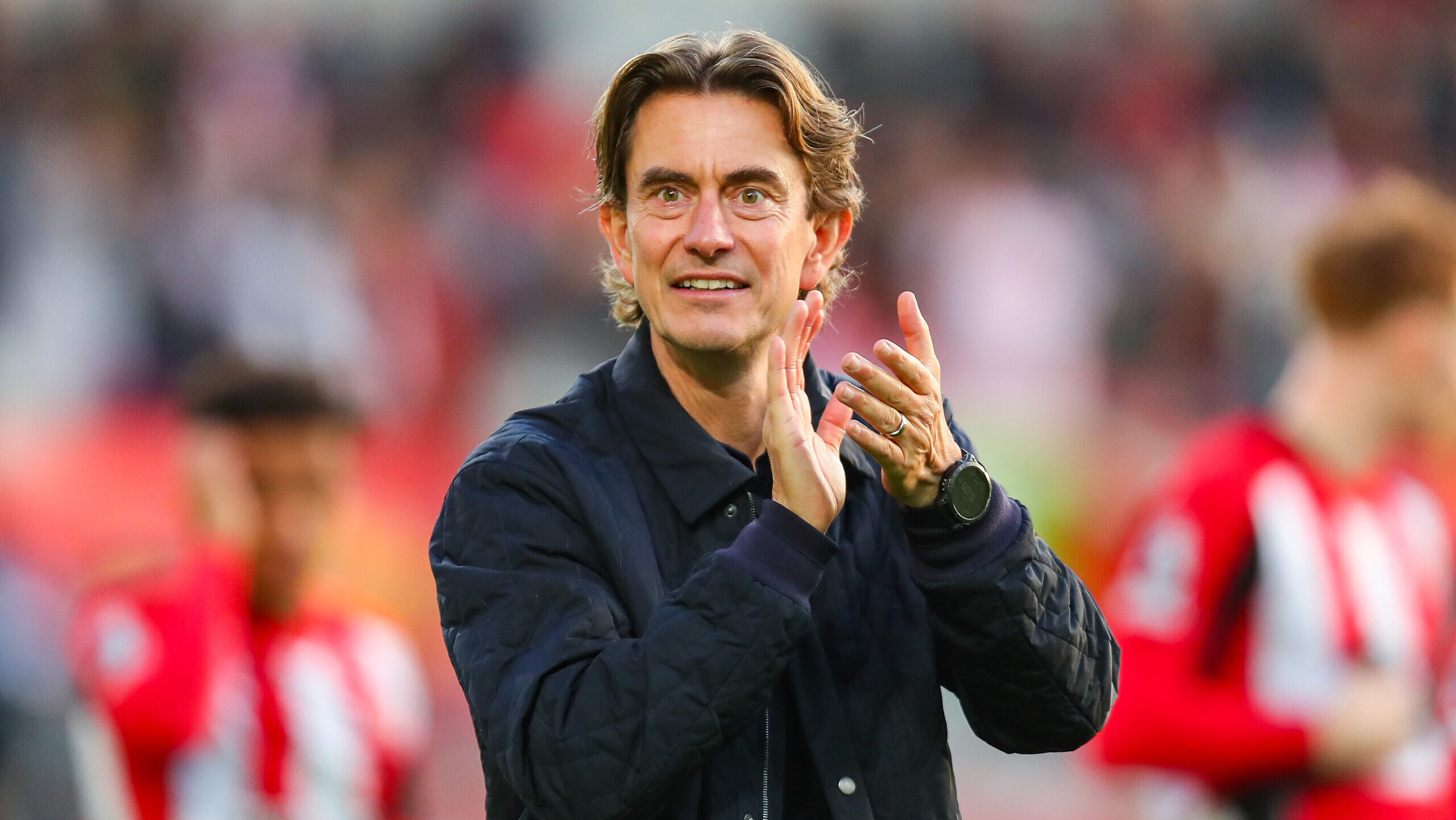 Thomas Frank of Brentford acknowledges the fans after the teams defeat following the Premier League match Brentford vs Ipswich Town at The Gtech Community Stadium, London, United Kingdom, 26th October 2024

(Photo by Izzy Poles/News Images) in London, United Kingdom on 10/26/2024. (Photo by Izzy Poles/News Images/Sipa USA)
2024.10.26 Londyn
pilka nozna liga angielska
Brentford - Ipswich Town
Foto Izzy Poles/News Images/SIPA USA/PressFocus

!!! POLAND ONLY !!!