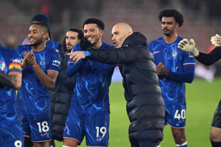 Southampton v Chelsea Premier League 04/12/2024. Jadon Sancho 19 of Chelsea celebrates the win with Chelsea manager Enzo Maresca at full time during the Premier League match between Southampton and Chelsea at the St Mary s Stadium, Southampton, England on 4 December 2024. Southampton St Mary s Stadium Hampshire England Editorial use only DataCo restrictions apply See www.football-dataco.com , Copyright: xGrahamxHuntx PSI-20955-0080
2024.12.04 Southampton
pilka nozna liga angielska
Southampton - Chelsea Londyn
Foto IMAGO/PressFocus

!!! POLAND ONLY !!!