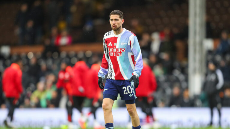 Jorginho of Arsenal during the pre-game warmup ahead of the Premier League match Fulham vs Arsenal at Craven Cottage, London, United Kingdom, 8th December 2024

(Photo by Gareth Evans/News Images) in ,  on 12/8/2024. (Photo by Gareth Evans/News Images/Sipa USA)
2024.12.08 Londyn
pilka nozna liga angielska
Fulham - Arsenal
Foto News Images/SIPA USA/PressFocus

!!! POLAND ONLY !!!
