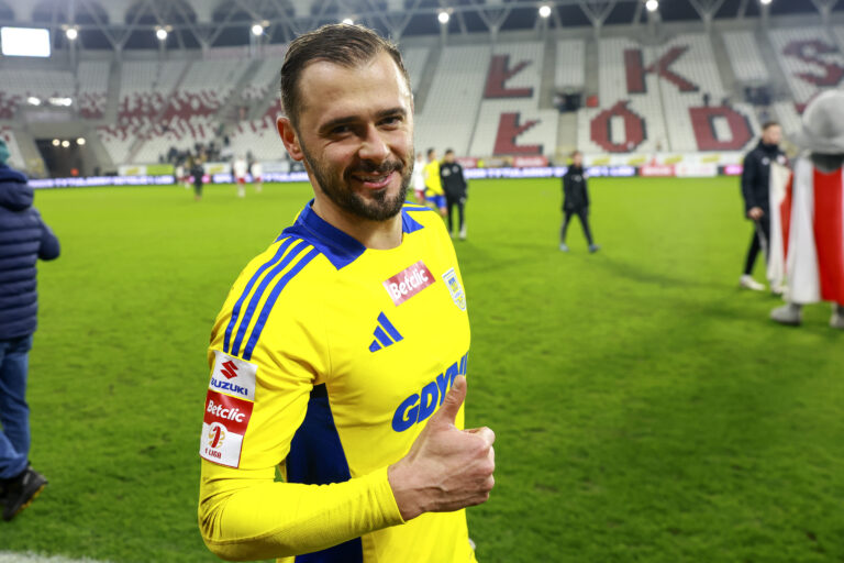 2024.12.09 Lodz Stadion Miejski
pilka nozna Betclic 1 liga 2024/2025
LKS Lodz - Arka Gdynia
N/z Szymon Sobczak
Foto Artur Kraszewski / PressFocus 

2024.12.05 Lodz
Football  Betclic 1 league  season 2024/2025 
LKS Lodz - Arka Gdynia
Szymon Sobczak
Credit: Artur Kraszewski / PressFocus