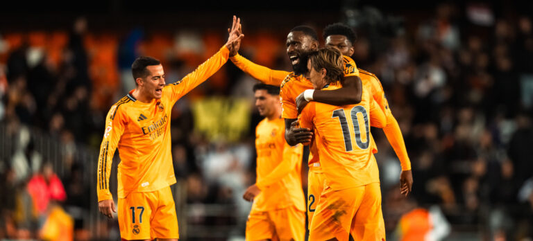 Antonio Rudiger of Real Madrid CF and Luka Modric of Real Madrid CF and Lucas Vazquez of Real Madrid CF during the Spanish championship La Liga football match between Valencia CF and Real Madrid CF on 3 January 2025 at Mestalla stadium in Valencia, Spain (Photo by /Sipa USA)
2025.01.03 Walencja
pilka nozna , liga hiszpanska
Valencia CF - Real Madryt
Foto Alexandre Martins/DPPI/IPA Sport 2/ipa-agency.net/SIPA USA/PressFocus

!!! POLAND ONLY !!!