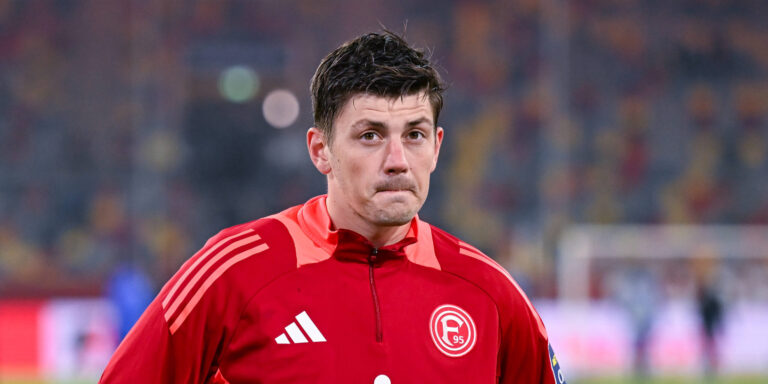 17.01.2025, Fussball, 2. Bundesliga, 18. Spieltag Saison 2024/2025, Fortuna Dusseldorf - SV Darmstadt, Dawid Kownacki Fortuna Dusseldorf xRHR-FOTO/TKx *** 17 01 2025, Football, 2 Bundesliga, Matchday 18 Season 2024 2025, Fortuna Dusseldorf SV Darmstadt, Dawid Kownacki Fortuna Dusseldorf xRHR PHOTO TKx Copyright: RHR-FOTOx RHR-FOTO/TK
2025.01.17 Dusseldorf
pilka nozna liga niemiecka
Fortuna Dusseldorf - SV Darmstadt 

Foto IMAGO/PressFocus

!!! POLAND ONLY !!!