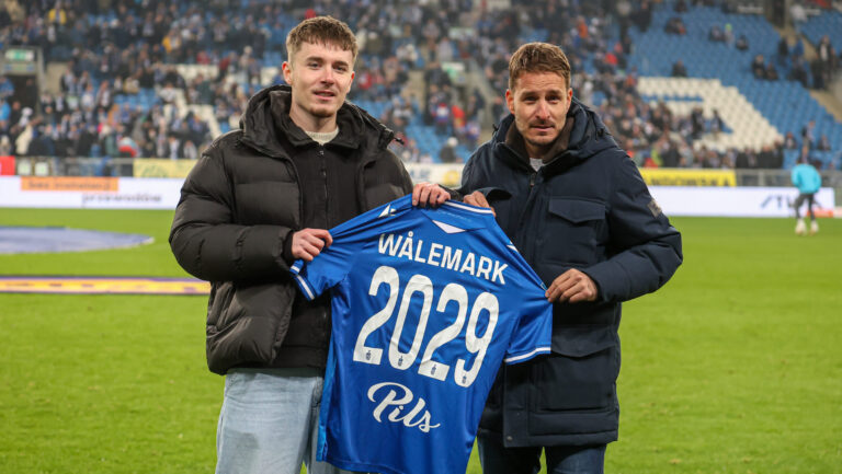 2025.01.31 Poznan
Pilka nozna Ekstraklasa sezon 2024/2025
Lech Poznan - Widzew Lodz
N/z Patrik Walemark Piotr Rutkowski
Foto Pawel Jaskolka / PressFocus

2025.01.31 Poznan
Football Polish Ekstraklasa season 2024/2025
Lech Poznan - Widzew Lodz
Credit: Pawel Jaskolka / PressFocus