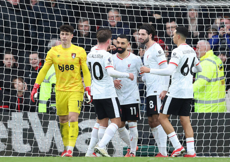 Bournemouth, England, 1st February 2025. Mohamed Salah of Liverpool celebrates after scoring the opening goal during the Premier League match at the Vitality Stadium, Bournemouth. Picture credit should read: Paul Terry / Sportimage EDITORIAL USE ONLY. No use with unauthorised audio, video, data, fixture lists, club/league logos or live services. Online in-match use limited to 120 images, no video emulation. No use in betting, games or single club/league/player publications. SPI_016_PT_Bournemouth_Liverpool SPI-3648-0016
2025.02.01 Bournemouth
pilka nozna liga angielska
AFC Bournemouth - Liverpool
Foto IMAGO/PressFocus

!!! POLAND ONLY !!!