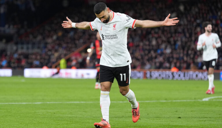 Bournemouth v Liverpool, Premier League, Football, Vitality Stadium, Bournemouth, UK - 01 Feb 2025 GOAL 0-2. Mohamed Salah of Liverpool celebrates scoring the second goal for Liverpool. Bournemouth Vitality Stadium Bournemouth GBR, UK NEWSPAPERS OUT Copyright: xSeanxRyanx
2025.02.01 Bournemouth
pilka nozna liga angielska
AFC Bournemouth - Liverpool
Foto IMAGO/PressFocus

!!! POLAND ONLY !!!