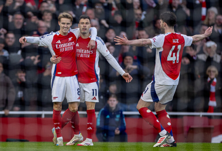 (250203) -- LONDON, Feb. 3, 2025 (Xinhua) -- Arsenal&#039;s Martin Odegaard (L) celebrates with teammates  after scoring the first goal during the English Premier League match between Arsenal and Manchester City in London, Britain, on Feb. 2, 2025. (Xinhua)
FOR EDITORIAL USE ONLY. NOT FOR SALE FOR MARKETING OR ADVERTISING CAMPAIGNS. NO USE WITH UNAUTHORIZED AUDIO, VIDEO, DATA, FIXTURE LISTS, CLUB/LEAGUE LOGOS OR &quot;LIVE&quot; SERVICES. ONLINE IN-MATCH USE LIMITED TO 45 IMAGES, NO VIDEO EMULATION. NO USE IN BETTING, GAMES OR SINGLE CLUB/LEAGUE/PLAYER PUBLICATIONS.

2025.02.02 Londyn
pilka nozna liga angielska
Arsenal Londyn - Manchester City
Foto Li Ying/Xinhua/PressFocus

!!! POLAND ONLY !!!