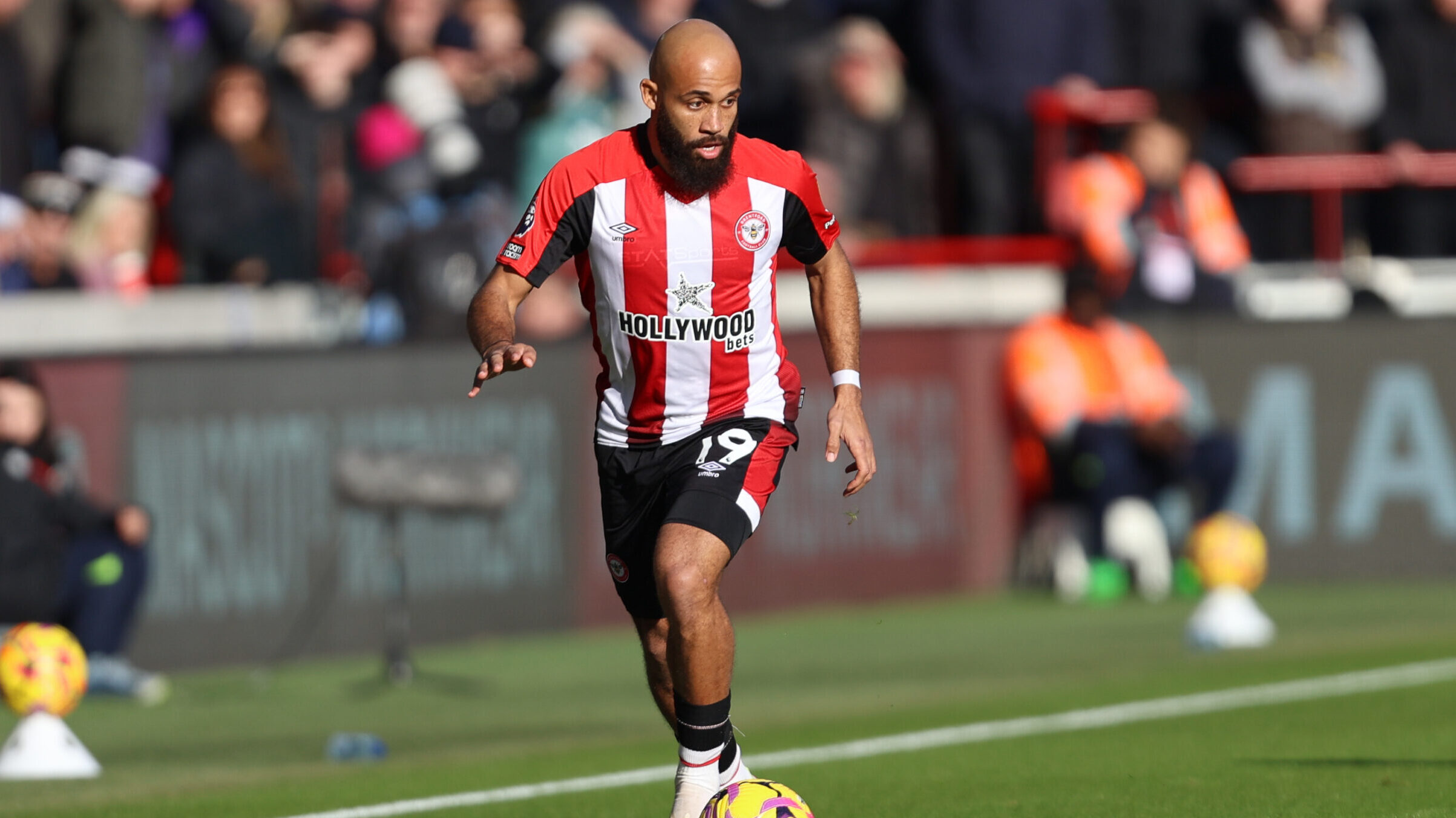 London England, February 2nd 2025: Bryan Mbeumo (19 Brentford) during the Premier League match between Brentford and Tottenham Hotspur at the Gtech Community Stadium in London, England
  (Alexander Canillas/SPP) (Photo by Alexander Canillas/SPP/Sipa USA)
2025.02.02 London
pilka nozna liga angielska
Brentford - Tottenham Hotspur 
Foto Alexander Canillas/SPP/SIPA USA/PressFocus

!!! POLAND ONLY !!!