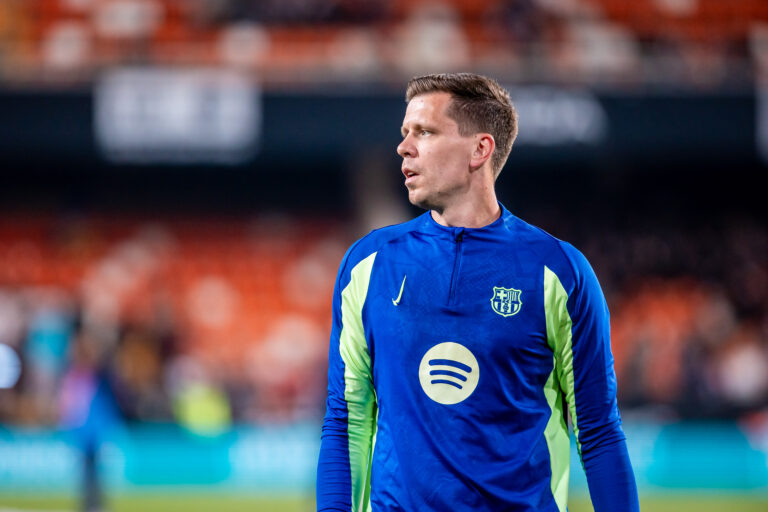 2025.02.06 Walencja
Pilka nozna, Hiszpania, Puchar Krola, cwiercfinal
Valencia CF - FC Barcelona
N/z Wojciech Szczesny
Foto Mateusz Porzucek PressFocus

2025.02.06 Walencja
Football, Spain, Copa del Rey, 2024/2025 season
Valencia CF - FC Barcelona
Wojciech Szczesny
Credit: Mateusz Porzucek PressFocus